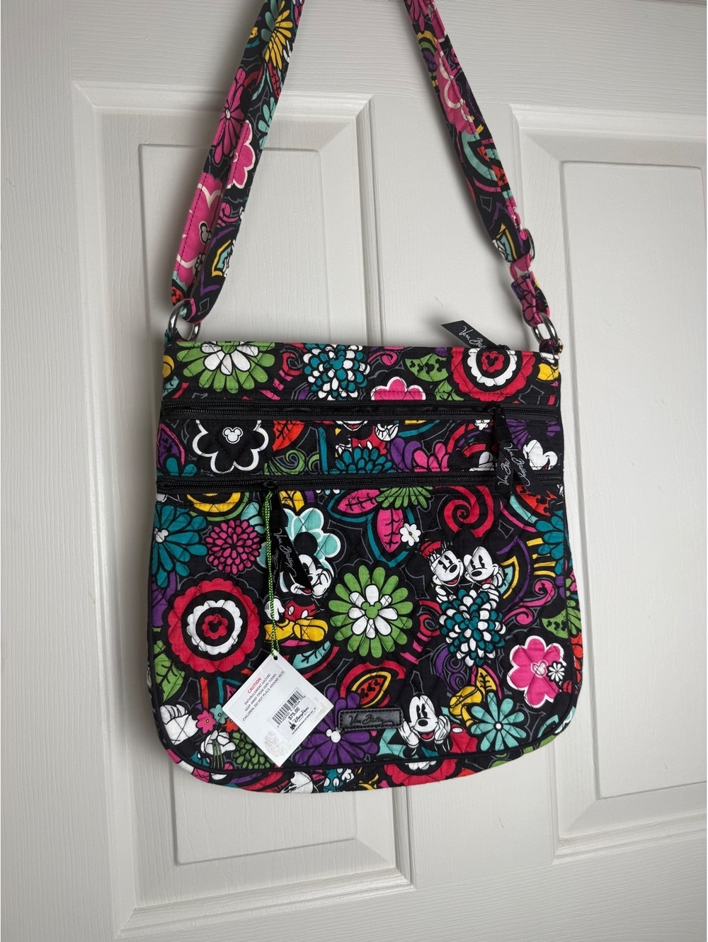NWT Vera Bradley Disney Triple Zip Hipster in Mickeys Magical Blooms